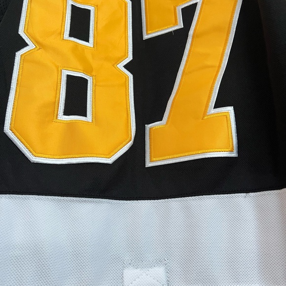 Sidney Crosby NHL Pittsburg Penguins Authentic Player Jersey - Picture 10 of 13